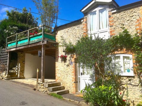 Property building, Spring, Day