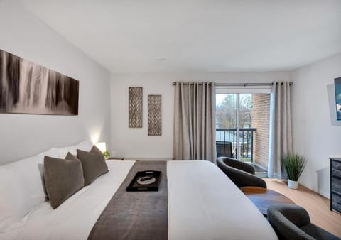 Bed, Living room, Seating area, Bedroom