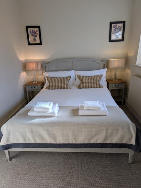 The Crown At Shipton Hotel in West Oxfordshire District