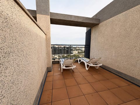 Puntes Sea View Terrace Penthouse Apartment in Villajoyosa