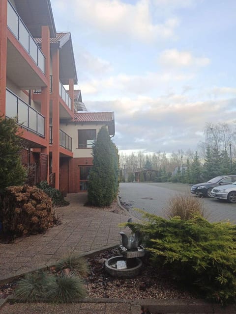 Property building, Day, Parking