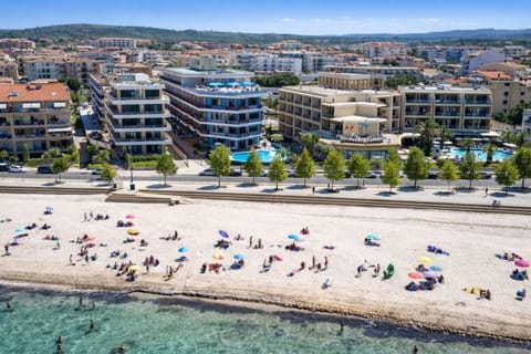 Bird's eye view, Beach