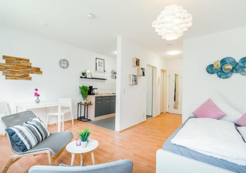 Bed, Living room, Photo of the whole room, Seating area, Bedroom
