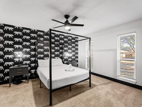 Stunning Carrollton Castle with 4 Bedrooms + Pool + Media Room House in Carrollton