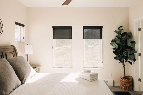 Lakefront - Trails - Skiing - Views - Georgetown House in Georgetown