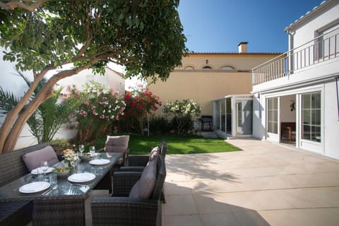 Patio, Garden, Garden view