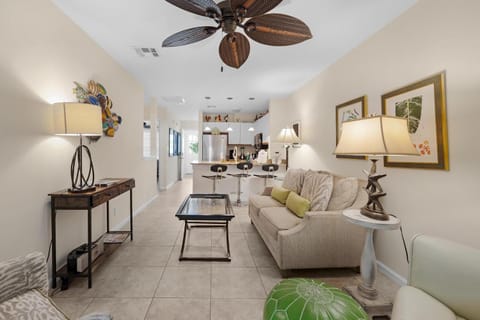 ANOTHER THREE HOUR TOUR House in Key West