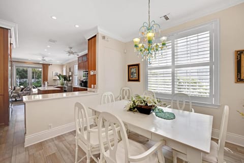 QUEEN EMMA House in Key West