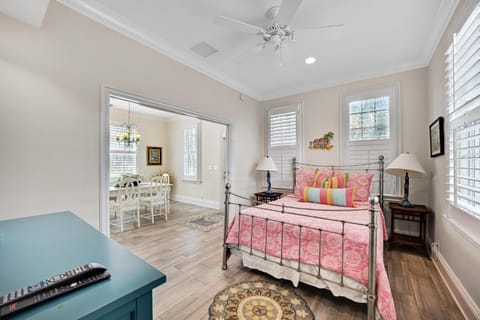 QUEEN EMMA House in Key West