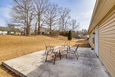 Family Home in Fountain Inn, 2 Mi to Main St! House in South Carolina