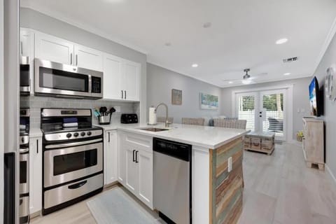 A BEACHY VIEW House in Key West
