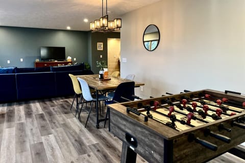 Modern Lakefront Suite with Dock House in Lake of Egypt