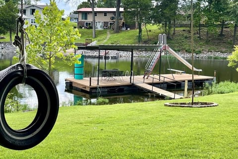 Family Reunion Paradise 3 Lake Homes Together House in Lake of Egypt