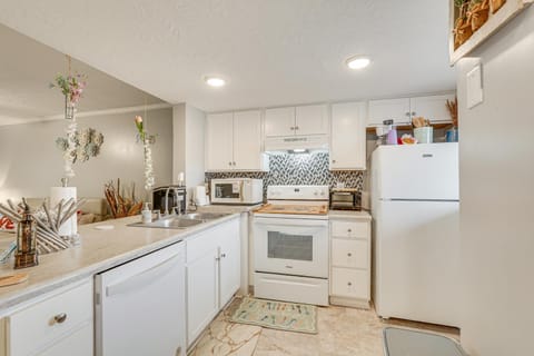 7 Mi to Downtown Fun! Spacious Augusta Condo Apartment in Augusta