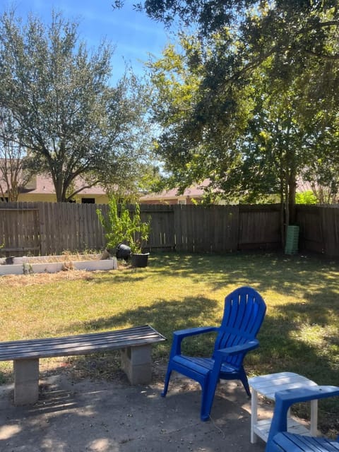 Harvest Hollow Family House in Rosenberg