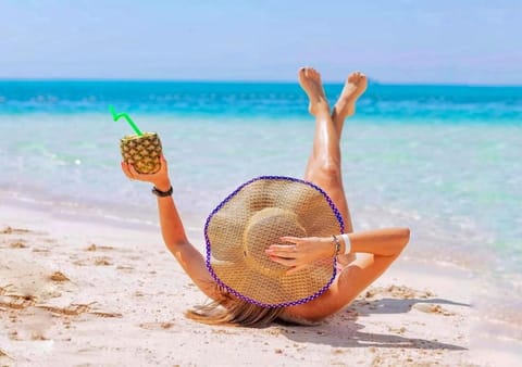 Day, People, Natural landscape, Beach, Guests, Sea view, group of guests, sunbed
