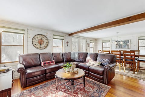 High Street Retreat House in Cavendish