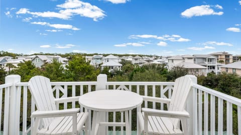 Lemon Drop House House in Rosemary Beach