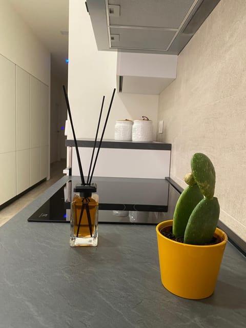 Kitchen or kitchenette, Communal kitchen