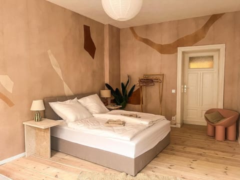 Bed, Photo of the whole room, Bedroom, towels, wardrobe