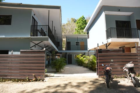 Property building, Street view