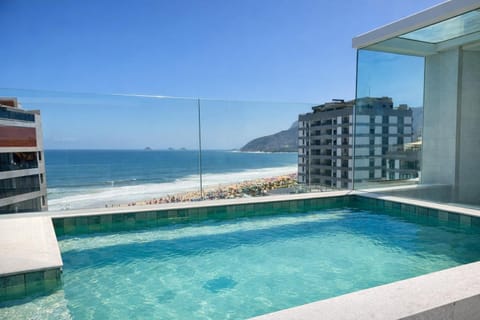 Ipanema | Penthouse w/ Pool by the Beach Apartment in Rio de Janeiro