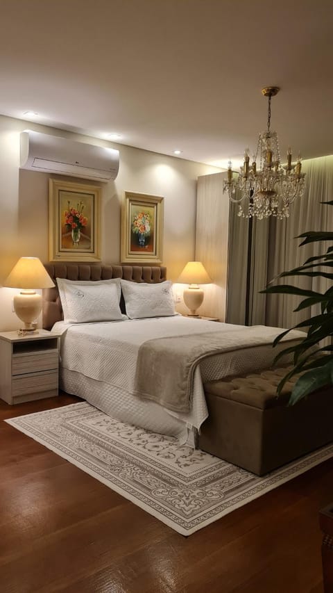 View (from property/room), Photo of the whole room, Bedroom