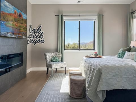 Chapel Palace - 5 Bedrooms with Pool, Views and Spa House in Sedona