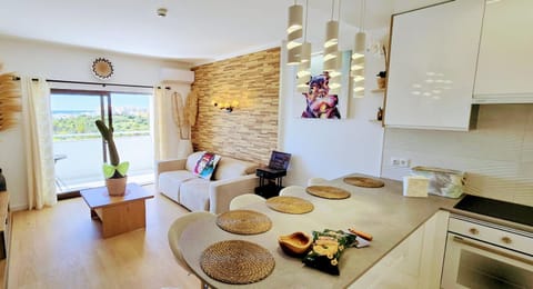 Balcony/Terrace, Living room, Dining area, kitchen