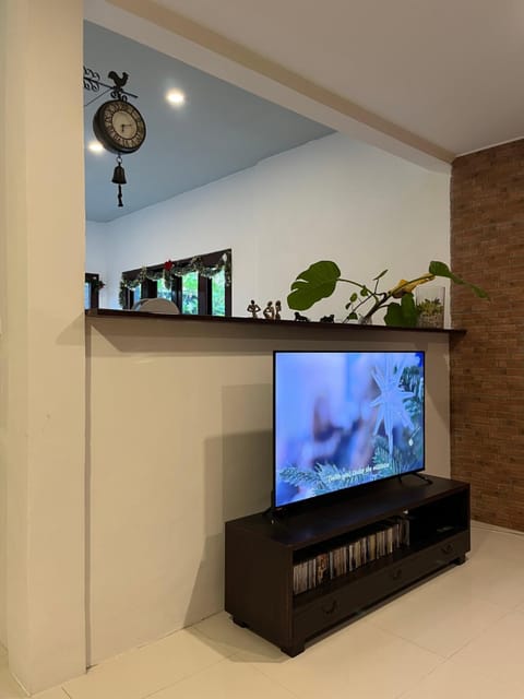 Private Room Villa Mada Canggu Vacation rental in North Kuta