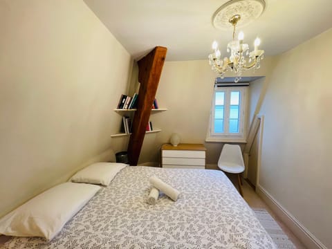 Confort et élégance au bord du lac Léman Apartment in Évian-les-Bains