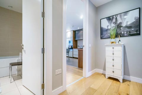 Luxury & Central 2 Bedroom Ormeau Road Apartment Apartment in Belfast