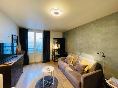 Face au lac, très joli studio Apartment in Évian-les-Bains