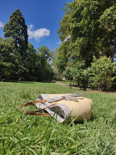 Cozy apartment - quiet and greenery nearby Apartment in Suresnes