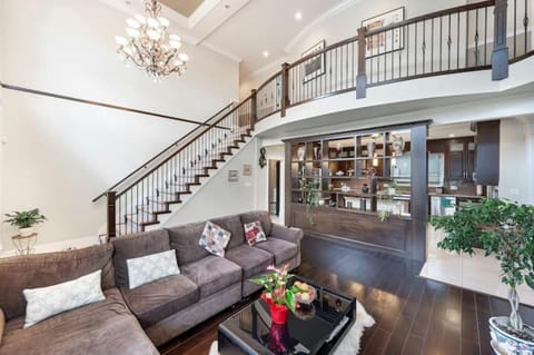 Vancouver Burnaby Villa 48 Vacation rental in Burnaby