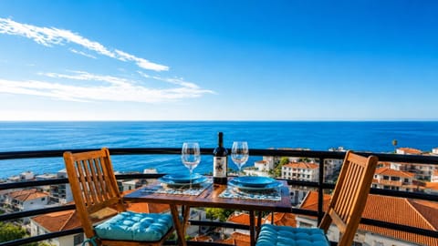 View (from property/room), Balcony/Terrace