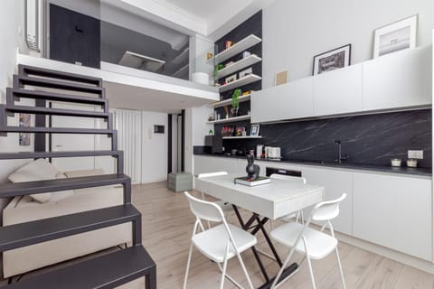 Living room, Dining area, kitchen