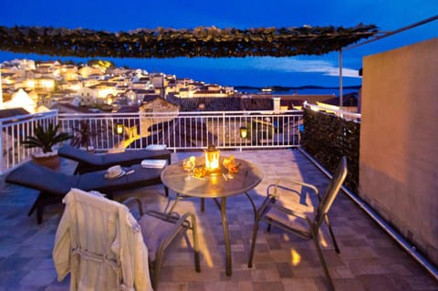 Night, Balcony/Terrace, Sea view