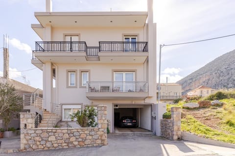 Stacy's comfort home Apartment in Islands