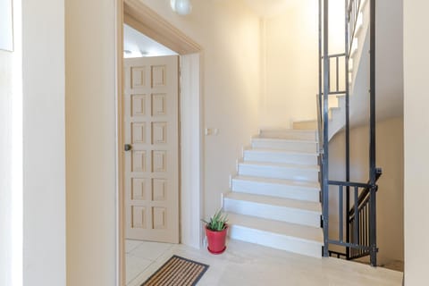 Stacy's comfort home Apartment in Islands