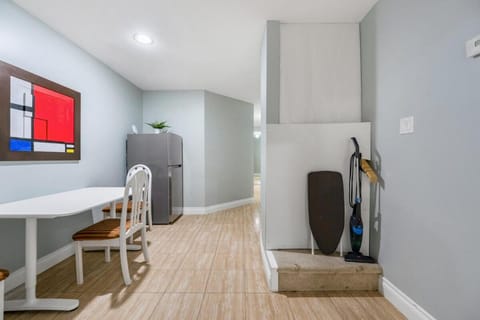 Comfortable Westside Vancouver Stay House in Vancouver