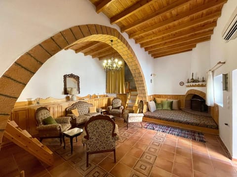 Living room, Photo of the whole room, Seating area