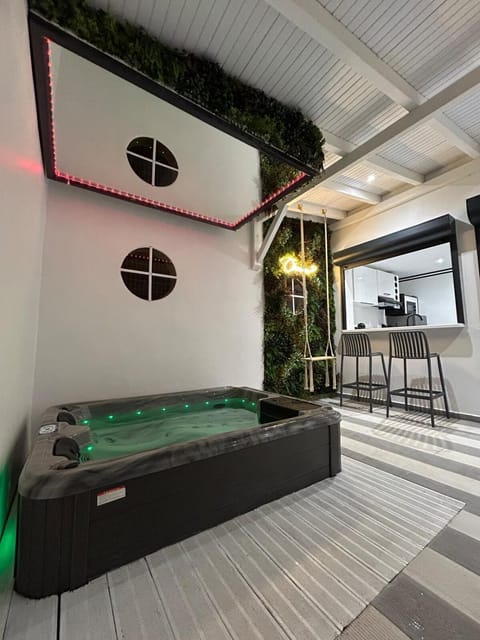 Hot Tub