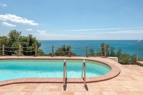 Sea view, Swimming pool