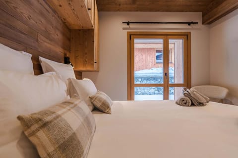 Luxury Chalet with Private Spa & Wellness Area Chalet in Megève