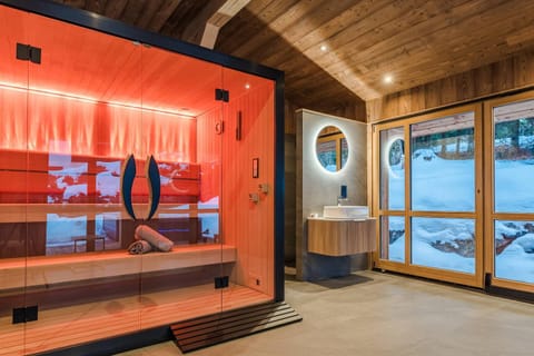 Luxury Chalet with Private Spa & Wellness Area Chalet in Megève