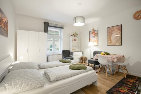 Bed, Bedroom