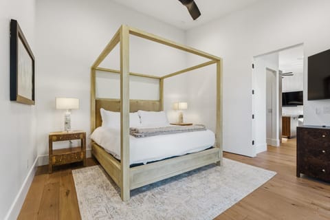 Luxe Park City Vacation Home, 4BR, Smart-Home Tech, Mountain Views, Minutes to Ski Resorts House in Summit Park