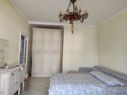 Luminoso Appartamento a San Martino Apartment in Genoa