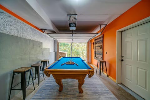 Buck Valley Lodge Home for 12 House in Georgia